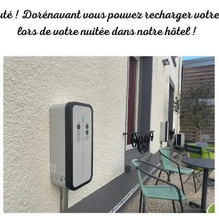 Hotel Logis Du Cirque Centre Historique 2*