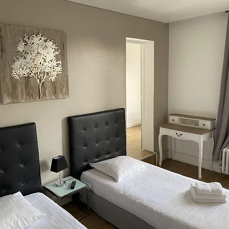 Logis Du Cirque Centre Historique Hotel