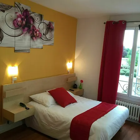 Logis Du Cirque Centre Historique Hotel