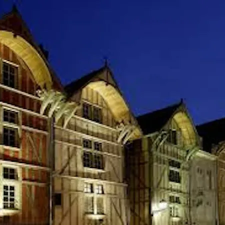 Logis Du Cirque Centre Historique