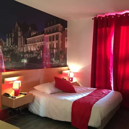 Logis Du Cirque Centre Historique 2*