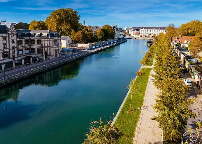 Logis Du Cirque Centre Historique