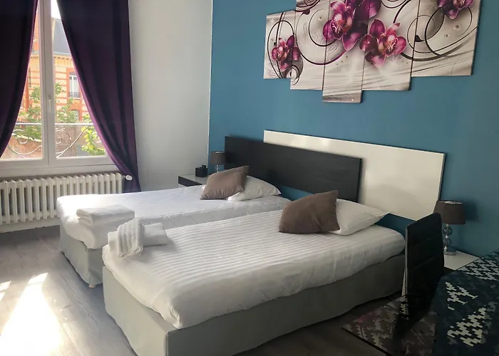 Logis Du Cirque Centre Historique 2* Troyes