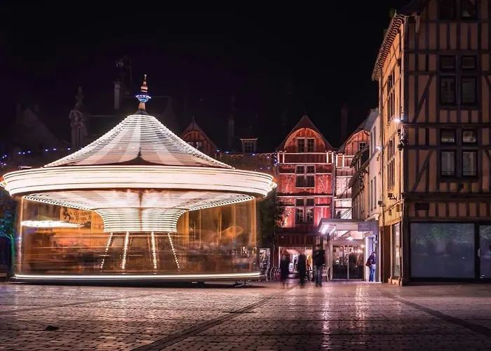 Logis Du Cirque Centre Historique Hotel Troyes