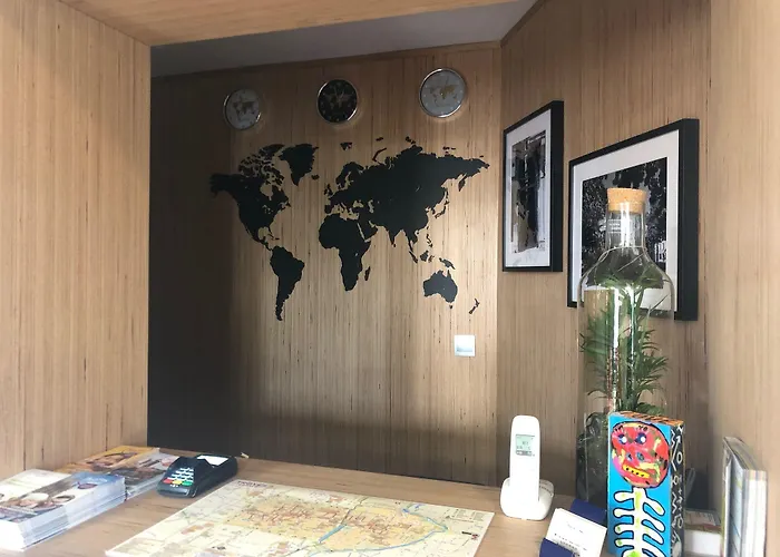 Logis Du Cirque Centre Historique 2* Troyes